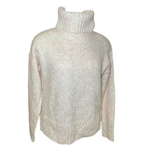 Banana Republic cream turtleneck sweater XS Pet